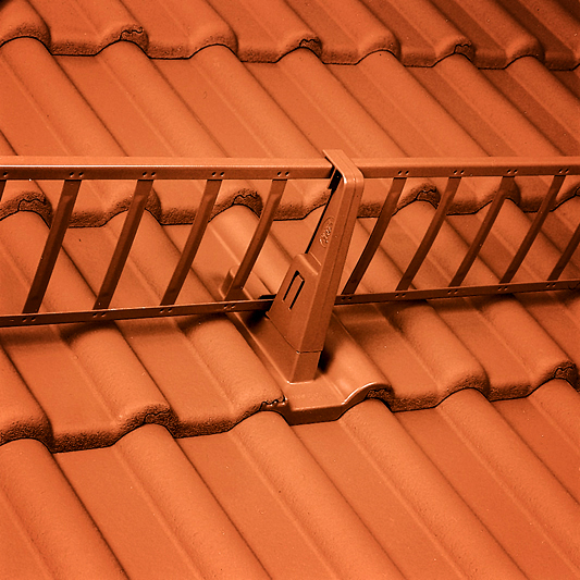 Dobrze przygotowany dach zimą oznacza bezpieczeństwo